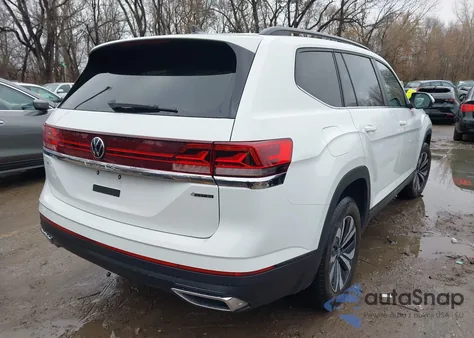 2024 Volkswagen Atlas 2.0T Se z USA, uszkodzony, nr VIN 1V2LR2CA4RC548242